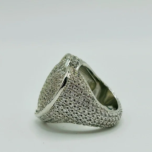18K Gold Plated Pave Heart Ring – Size 7 Statement Cocktail Style - Picture 7 of 9